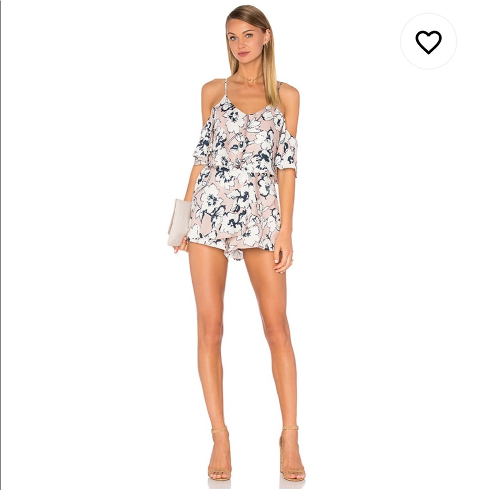 J.O.A. Taupe Romper in Size XS